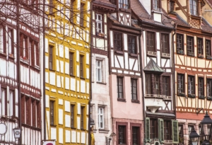Neue Gesetze: Immobilien im Fokus der Aufmerksamkeit